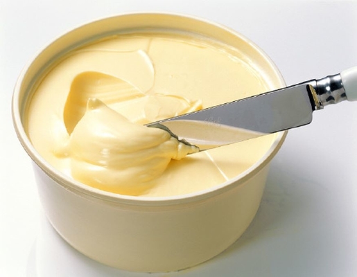 67784-82-1 Polyglycerol γαλακτωματοποιητή βαθμού τροφίμων εστέρες της κιτρινωπής σκόνης λιπαρών οξέων PGE E475